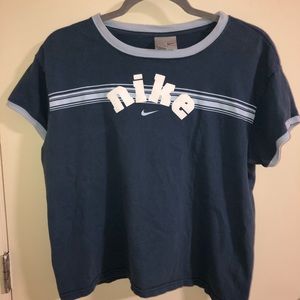 Nike cropped vintage t-shirt